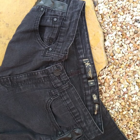 Kim Kardashian Curvy Skinny Black Jeans 8 - Picture 8 of 8